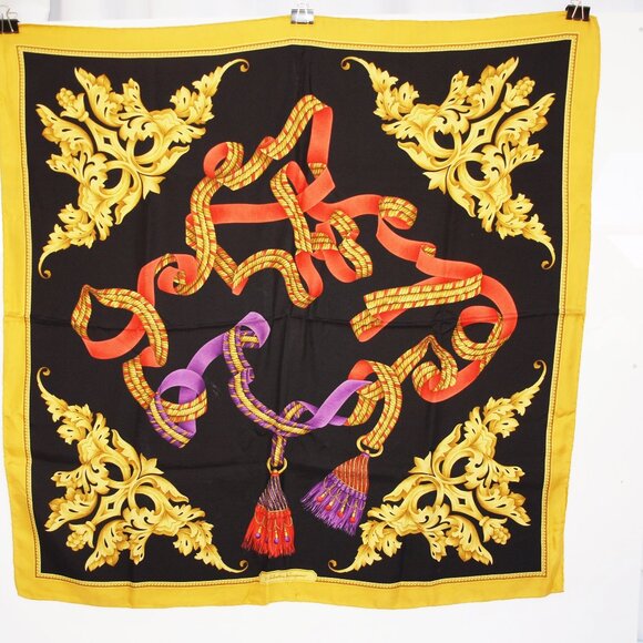 Vintage 100% silk Salvatore Ferragamo Scarf - Picture 7 of 7